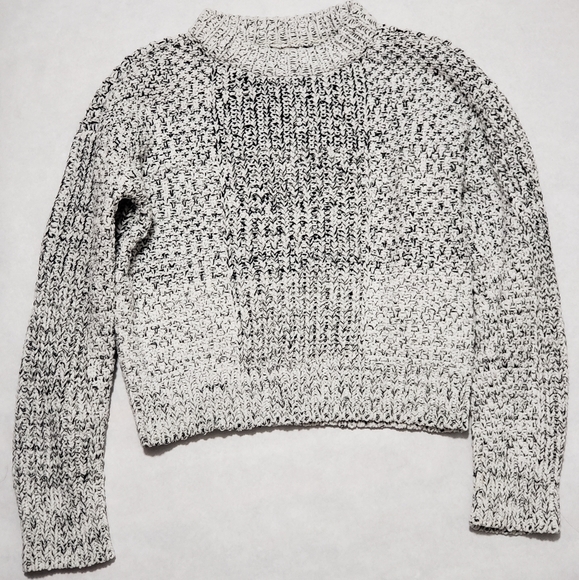 Calvin Klein Sweaters - Calvin Klein Jeans Black/White Knit Crop Sweater